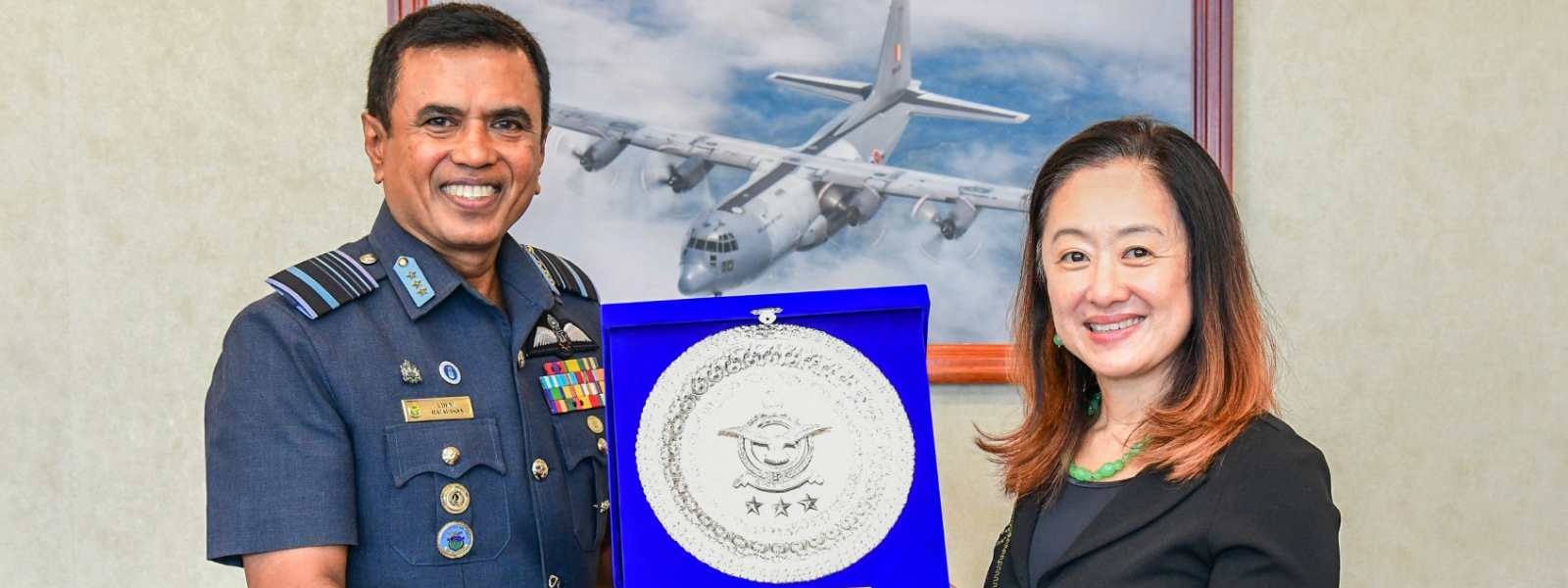 US Ambassador meets Air Force Chief